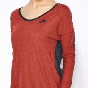 Nike women's Long Sleeve Mesh back red black Size Small S